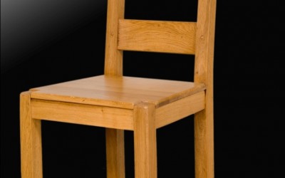 mobila din lemn masiv